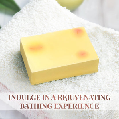 Hydrating Bathing Bar with Saffron and Malai